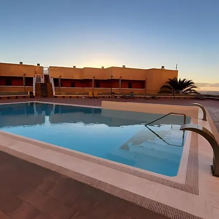 Hermoso Con Piscina En Caletillas Appartamento