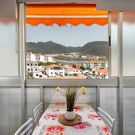 Hermoso Con Piscina En Caletillas